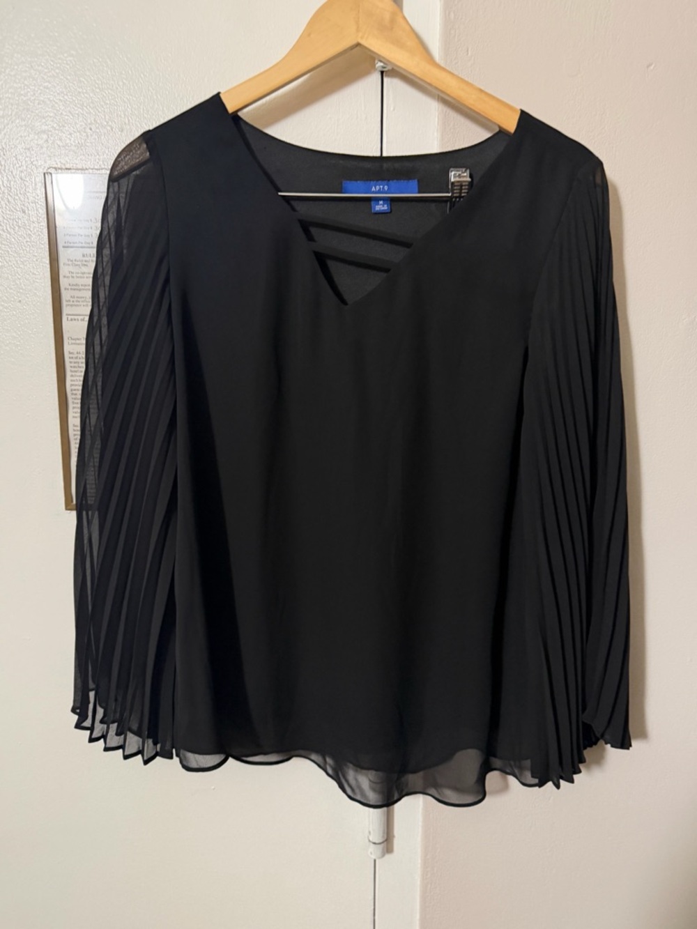 Apt. 9 Black V-Neck Pleated Sleeve Chiffon Blouse